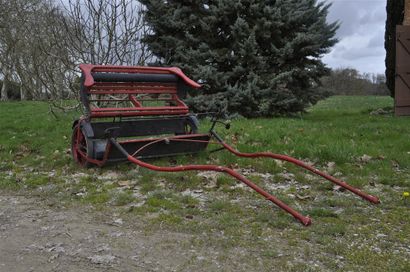 null Collection de 7 véhicules hippomobiles: Jardinière à 4 roues, Road Cart d'entraînement,...