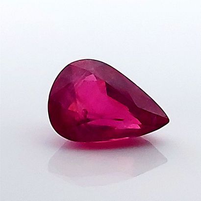 Rubis - Mozambique - 4.42 cts RUBY - From Mozambique - Red color - Transparent -...