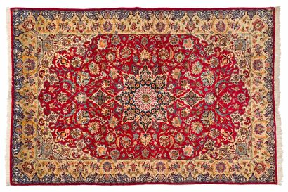 ISPAHAN carpet (Iran), mid 20th century 
Dimensions...
