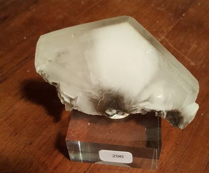 null Superbe cristal de Calcite provenant de Daye mine, Hubei, Hunan, Chine, mesurant...