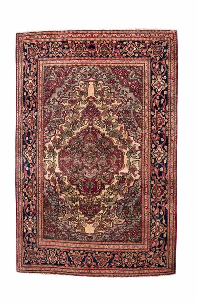 null Fin et original tapis TÉHÉRAN (Perse), fin du 19e siècle

Dimensions : 195 x...