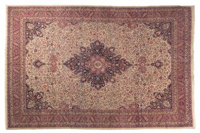 SIVAS-SEBASTIA carpet (Asia Minor), early...