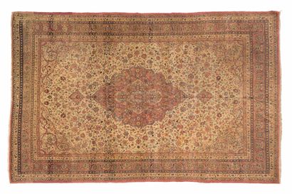 SIVAS-SEBASTIA carpet (Asia Minor), late...