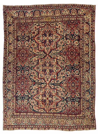 Important and antique KIRMAN LAVER carpet...