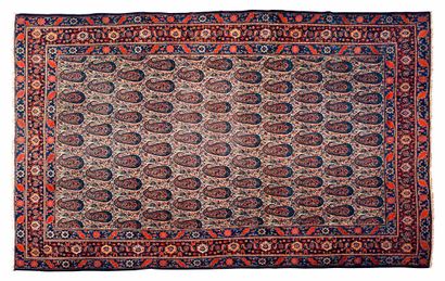 Important and fine SENNEH carpet (Persia),...
