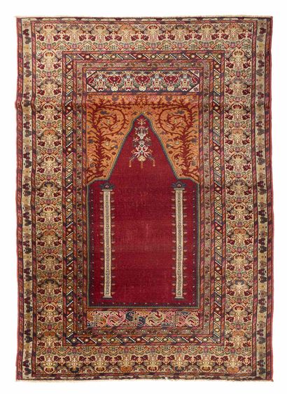 null PANDERMA carpet (Asia Minor), late 19th, early 20th century

Dimensions : 185...