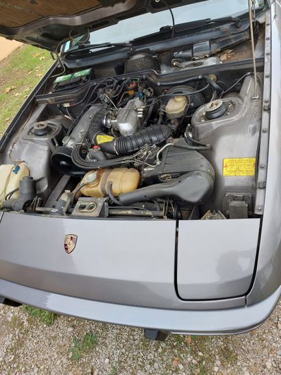 PORSCHE 924 – 1982 La 924 relance Porsche, qui s’était associé à VW pour réaliser...