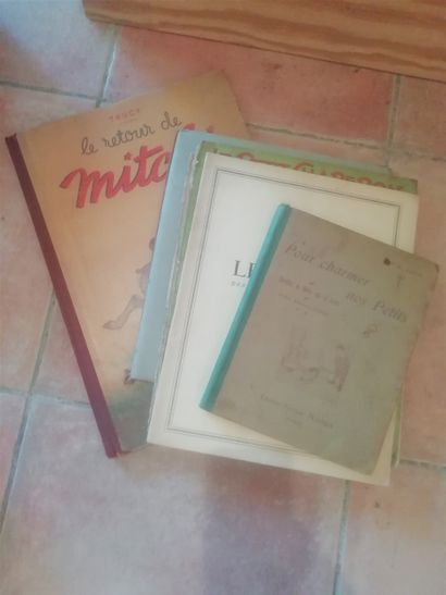 null Important lot of old and modern children's books: Le retour de Mitchi, Le petir...