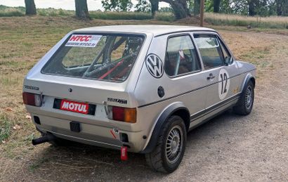 GOLF GTI Série 1 – 1980 This icon of the 75/80's youth is equipped for competition...