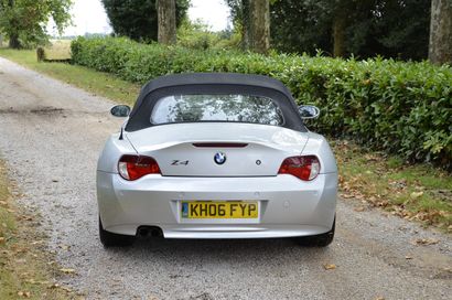 BMW Z4 E85 2.5 SI 218 – 2006 La BMW Z4 voit le jour en 2003. La Z4 opte pour des...