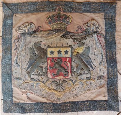 Coat of arms in embroidered fabric and enhanced...