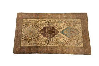Ferahan carpet in silk (Persia), end of the...