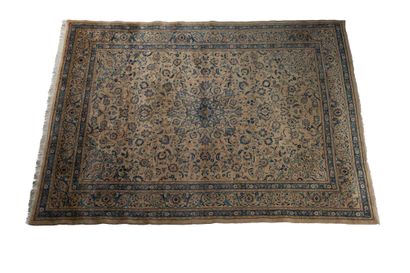 KACHAN carpet (Iran), circa 1970
Dimensions:...