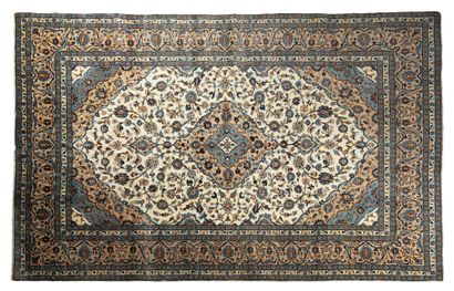 KACHAN carpet (Iran), circa 1970
Dimensions:...