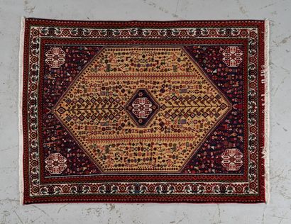 null Large Abadeh carpet
Iran
Circa 1970
Dimensions. 213 x 156 cm
Wool velvet on...