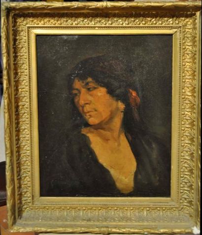 ECOLE FRANÇAISE DU XIXe Portrait de femme, porte une signature "G. DORE" en bas à...