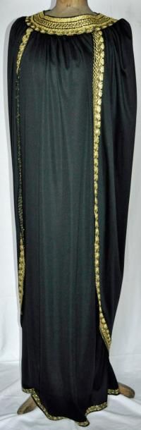 null Caftan noir à fil dorés