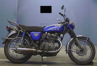 HONDA CB450 – 1971

N° Série : 4021651

Type...