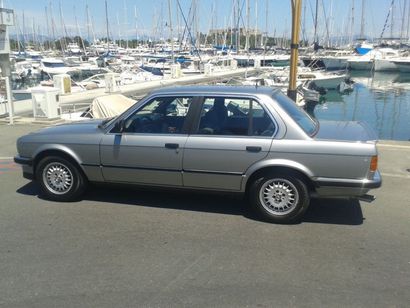 null BMW 325i e30 - 1986

N° Série WBAAE 410200911181

Moteur : 2494 cm3

171 cv

Boite...