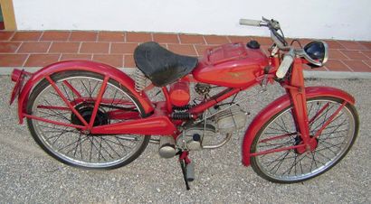 GUZZI HISPANIA 65 En 1946, nada más finalizar la II Guerra Mundial, Moto Guzzi lanzó...