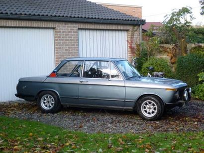 BMW 2002 - 1973
Apparue en 1968 la BMW 2002...