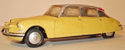 CITROËN DS 19 24 CP
EM

DINKY France