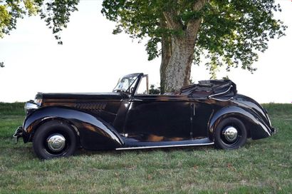 INVICTA BLACK PRINCE 1948 Drophead Coupé
Numéro de série : 105
Moteur 2997cm ;6 cylindres...