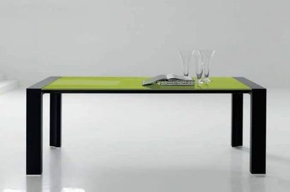 null Table extensible. Réf. r219/b2005, en verre trempé / aluminium peint. Largueur...
