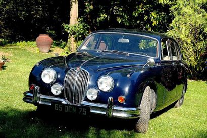 null JAGUAR MARK 2- 1962
N° Série: 126901
Produite de 59 à 67, la Jaguar MKII est...