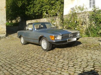 null MERCEDES 280 SL CABRIOLET - 1979
N° Série: 10704210005433
En 1971 Mercedes remplace...