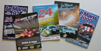 null Dossier de presse Le Mans: deux magazines hors série option Auto Le Mans 1997...