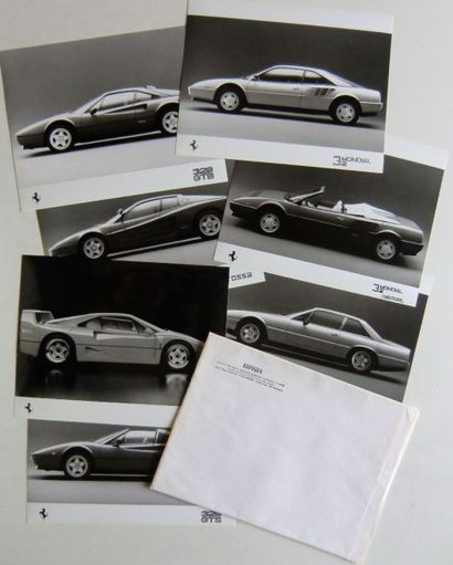 1 Brochure: Photos d'usine 308/F40 avec enveloppes...