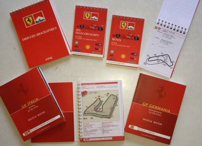 217 Brochures F1: Media book F1 1994 à 2005...