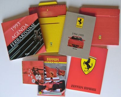 null Lot de 8 agendas Ferrari 