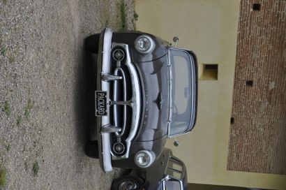 PACKARD 240 Coupé - 1951 N° Série: 24982118
Packard série 200 coupé, 1951, Packard...