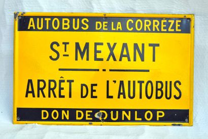  Autobus de CORREZE, SAINT MEXANT. Plaque en fonte émaillée, don de Dunlop vers 1950...