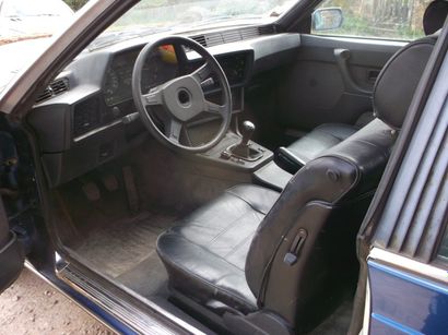 BMW 628 CSI – 1981 Produite à la suite de la 30 CSI, de 1979 à 1984, la série 6 fait...