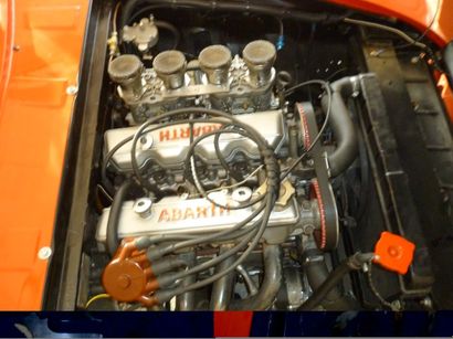 FIAT 124 SPIDER (ABARTH COMPETITION) - 1967 Produite à partir de 1966 à 1985 la 124...