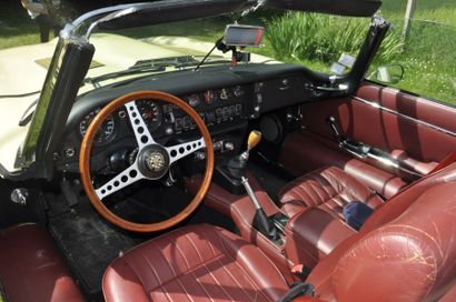JAGUAR TYPE E Cabriolet 4,2L – 1969N° Série : 1R10794 

Produite de 1961 à 1975,...