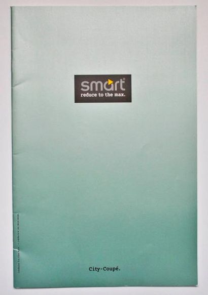 Smart Smart. Catalogue de concessionnaire pour la Smart, en français. 