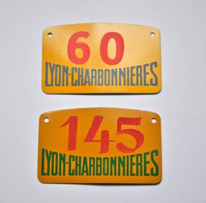 null Lot de deux plaques pour vêtements du rallye Lyon Charbonnières