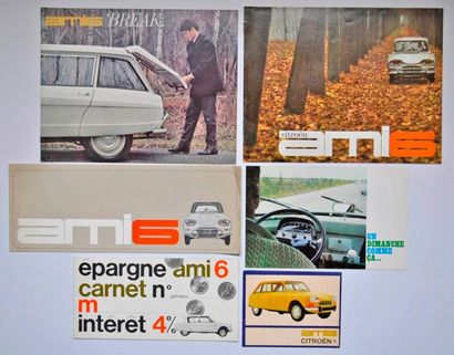 CITROËN Citroën. Lot composé de deux catalogues sur l'Ami 6 berline et break, Une...
