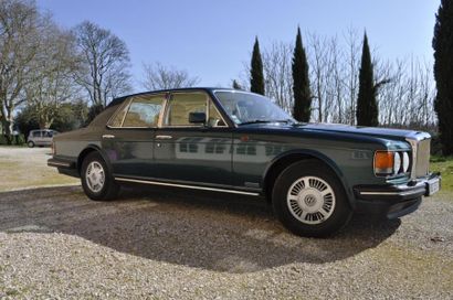 BENTLEY Bentley Mulsanne Eight -1991



Produite de 1984 à 1992, la Bentley Eight...
