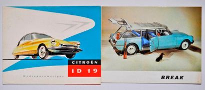 CITROËN Citroën. Lot de deux dépliants Citroën ID19 berline et break. 