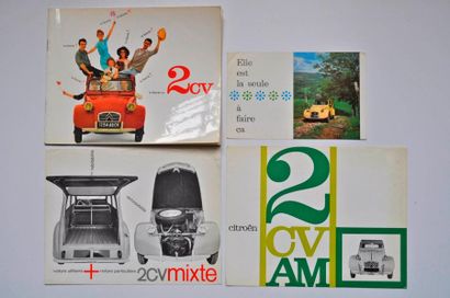 CITROËN Citroën. Lot composé d'un catalogue pour la 2cv, on joint deux dépliants...