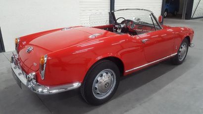 Alfa Romeo Giulia Spider 1600 1963 Présentée en 1955 au Salon de Paris, l’Alfa Romeo...