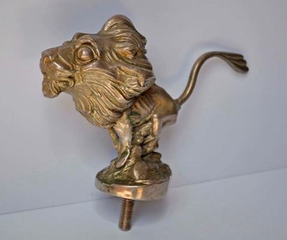 René BAUDICHON Le lion. Metallo bronze. Mascotte du Salon de 1923, symbole des agents...