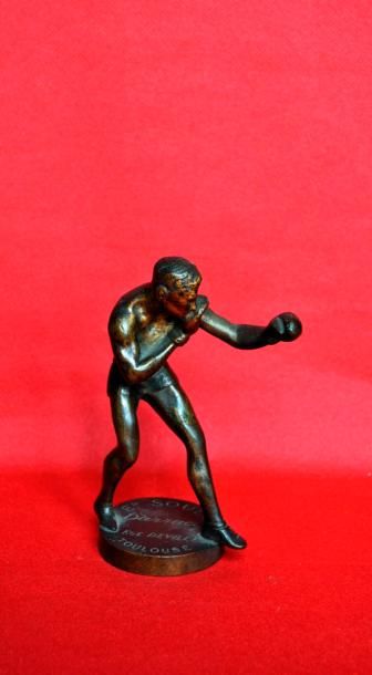 GUIRAUD RIVIERE (attribué à) pour DARRACQ. Le boxeur Georges Carpentier en bronze,...