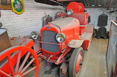 Laffly Type B Voiture de Pompiers type « Premiers Secours » vers 1920 



Châssis...