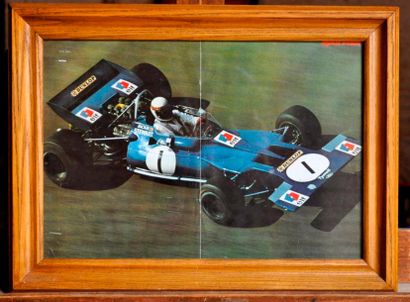 TYRELL Lot de 7 posters: Tyrrell 009 Candy N° 3, Pironi. Poster encadré. 40x55cm....
